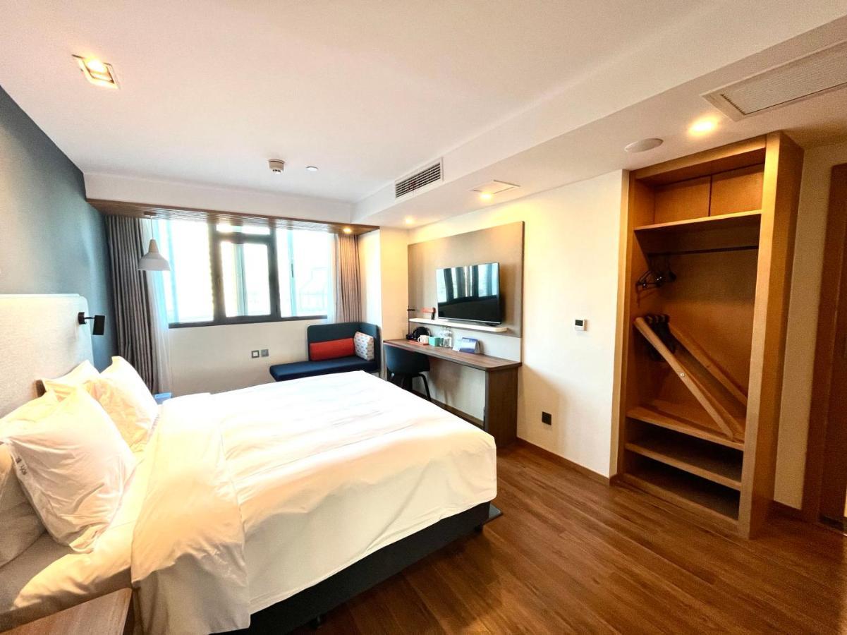 Holiday Inn Express Qingdao City Center By Ihg Kültér fotó