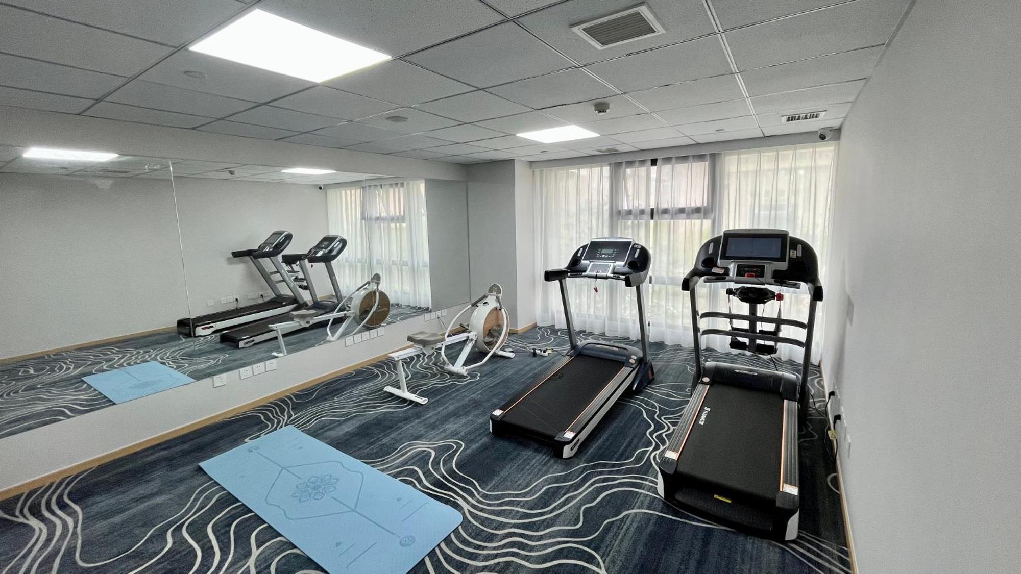 Holiday Inn Express Qingdao City Center By Ihg Kültér fotó
