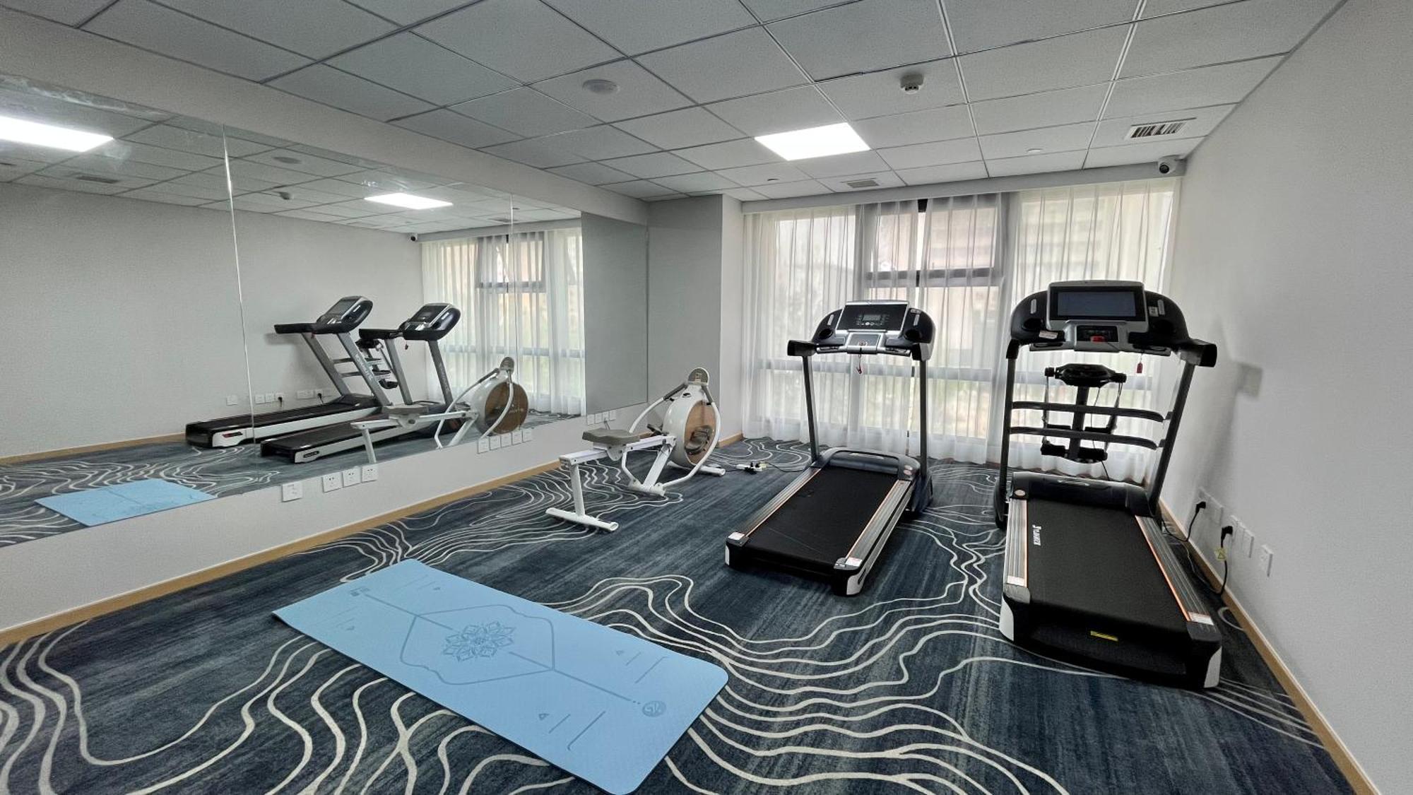 Holiday Inn Express Qingdao City Center By Ihg Kültér fotó