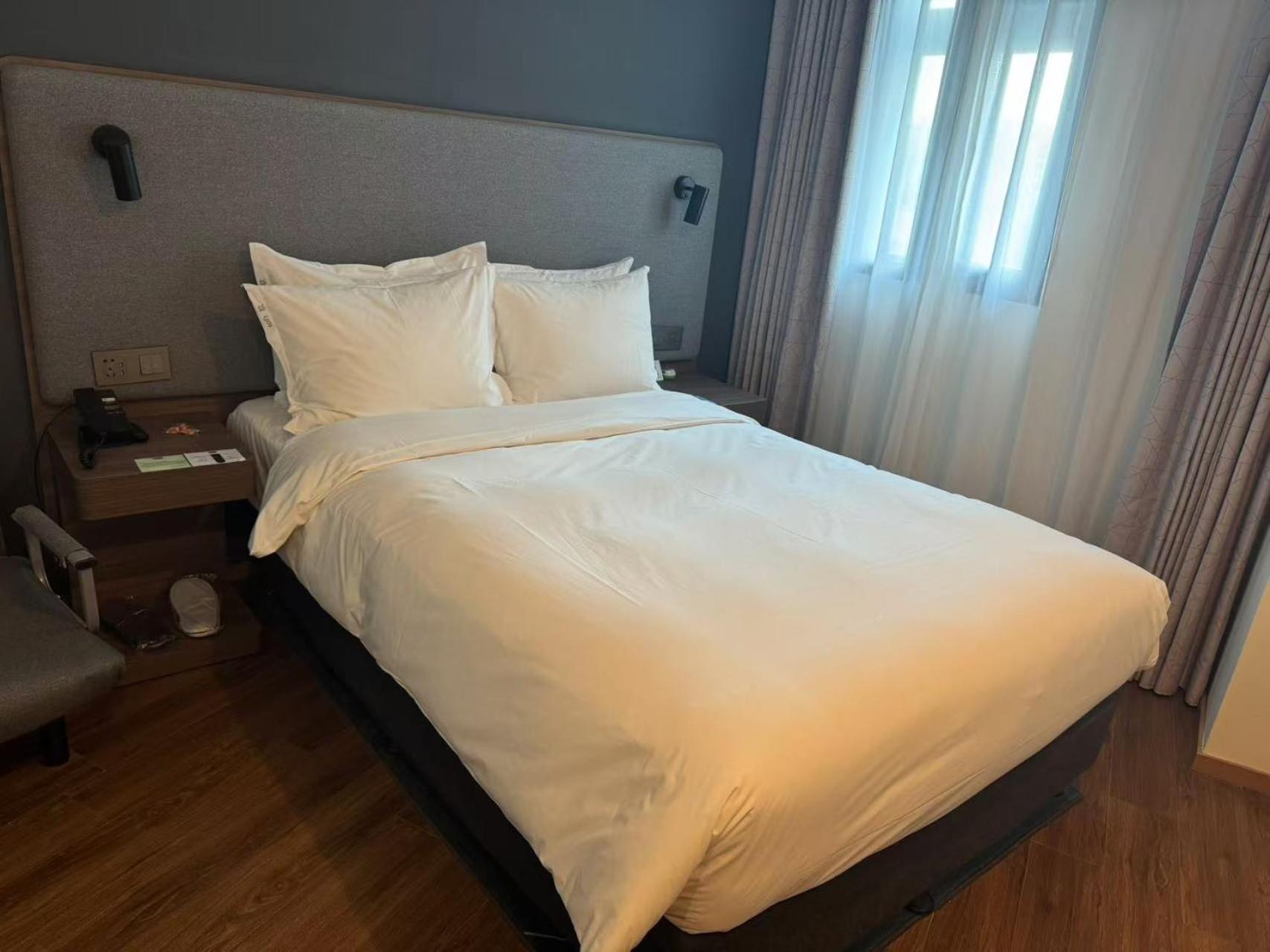 Holiday Inn Express Qingdao City Center By Ihg Kültér fotó